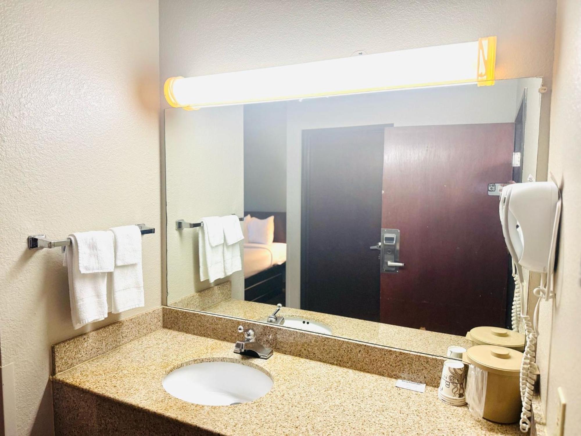Baymont Inn & Suites By Wyndham Lincoln Ne Eksteriør bilde